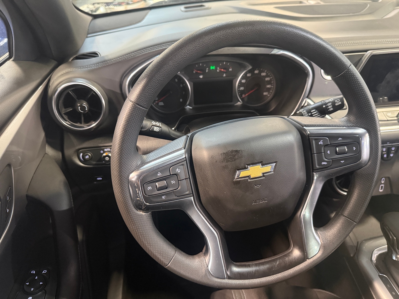 Thumbnail: 2022 Chevrolet Blazer - 5