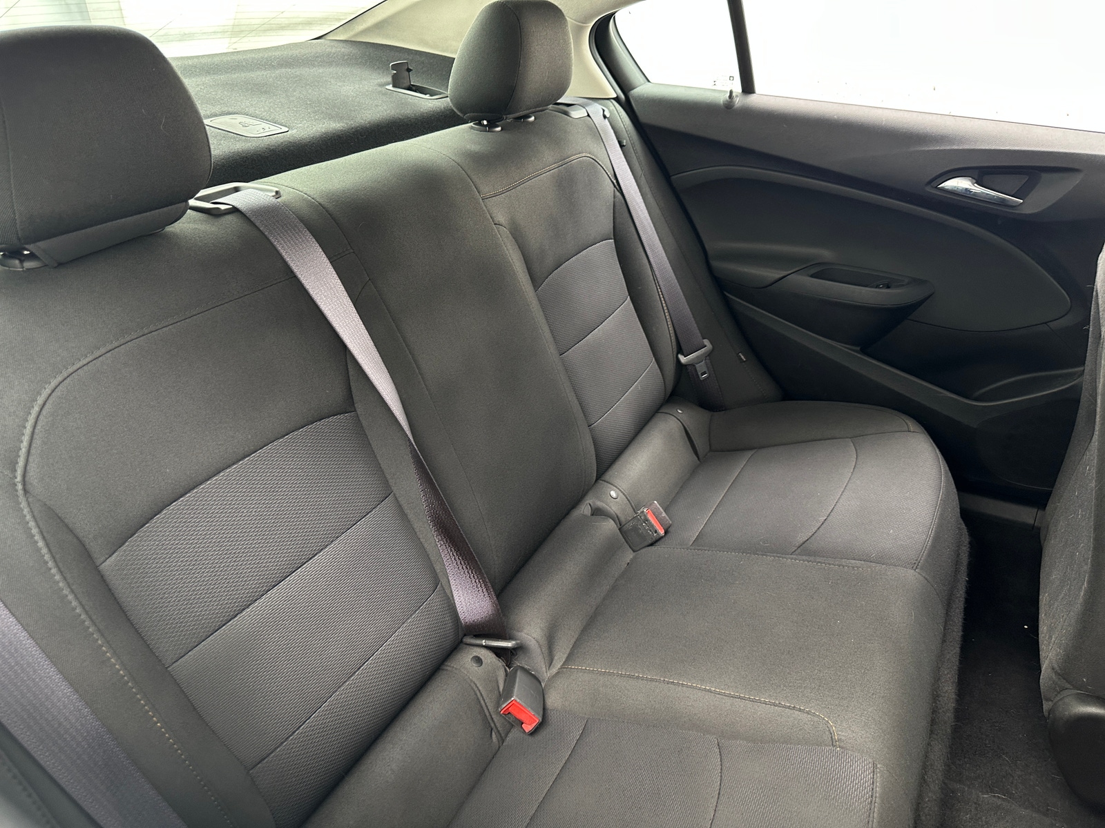 Thumbnail: 2017 Chevrolet Cruze - 6