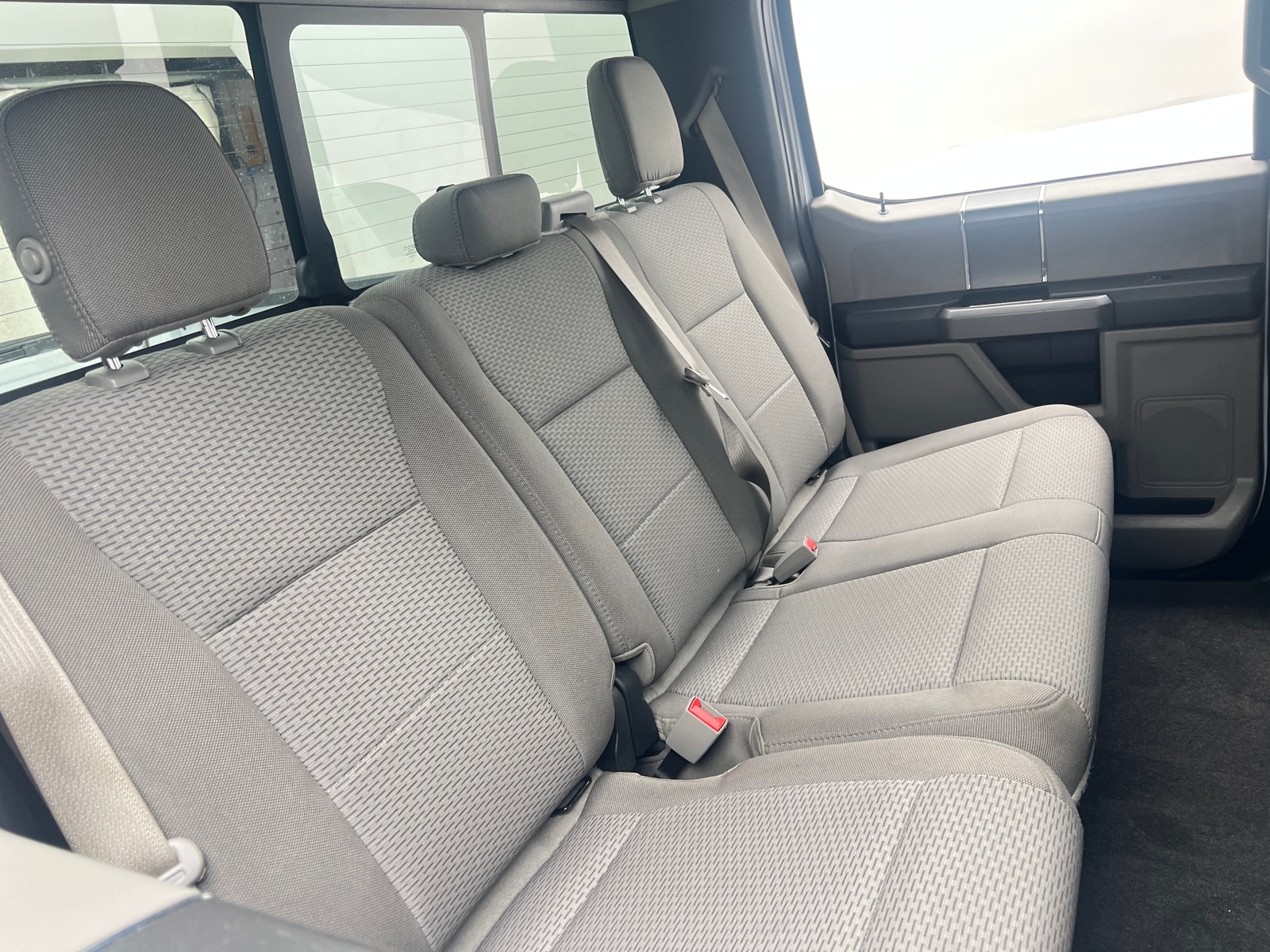 Thumbnail: 2019 Ford Econoline - 6