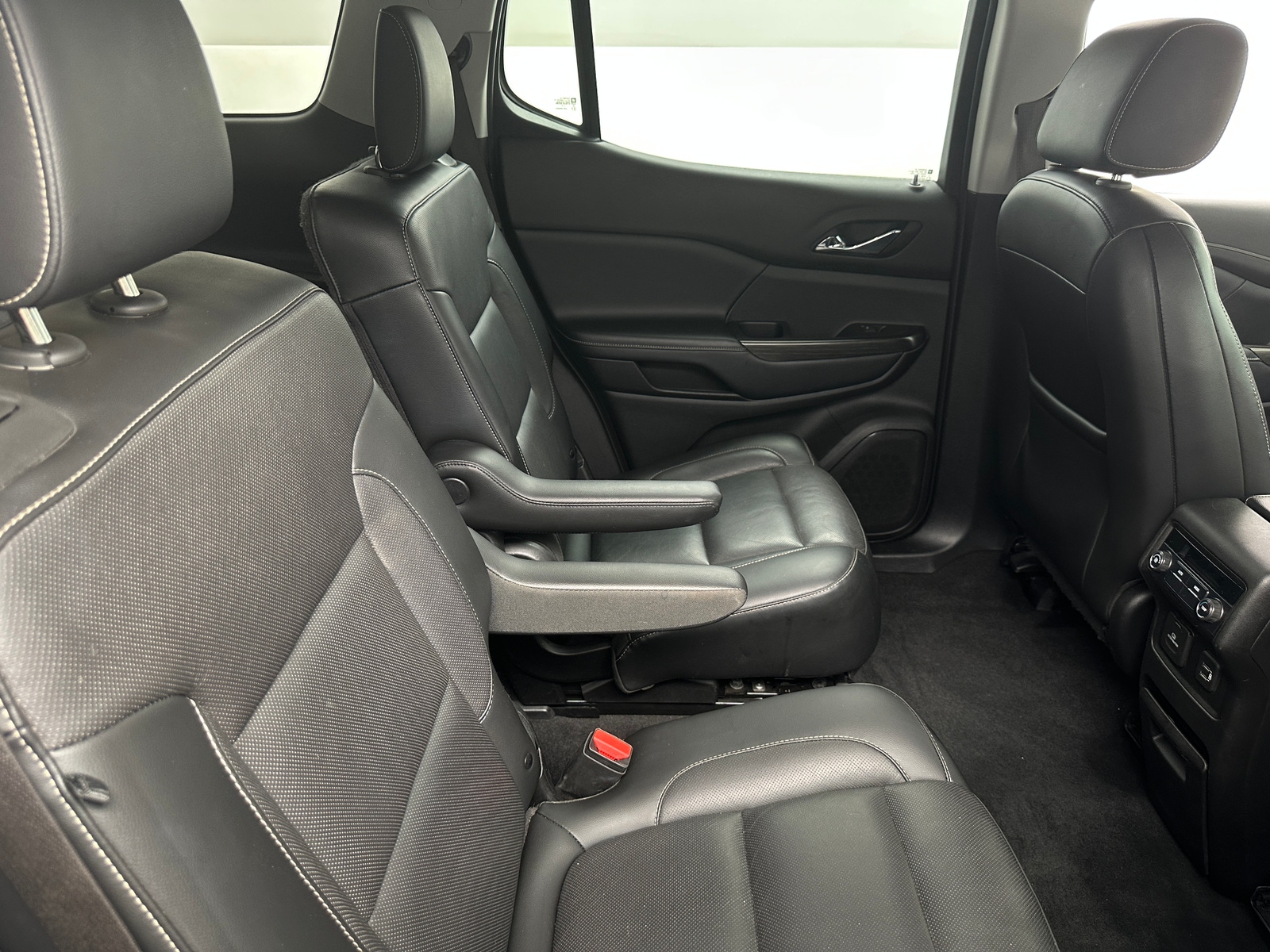 Thumbnail: 2019 GMC Acadia - 5