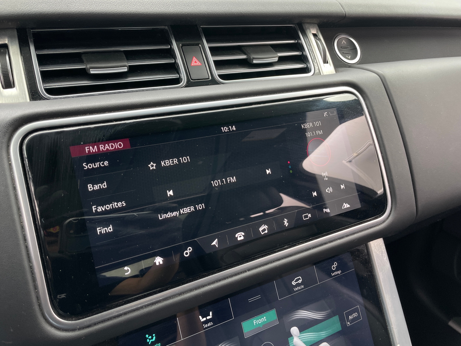 Thumbnail: 2019 Land Rover Range Rover - 3