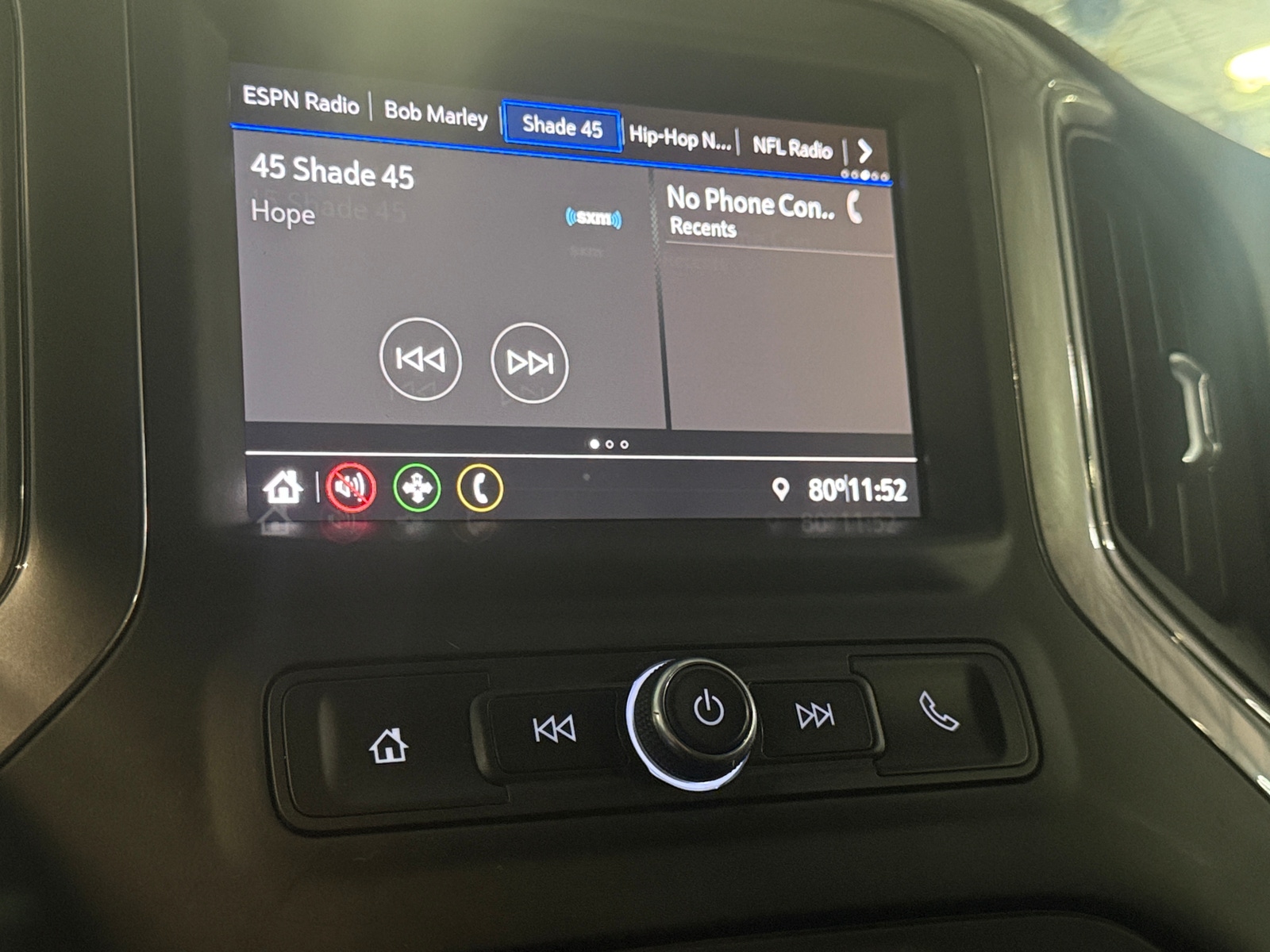 Thumbnail: 2020 Chevrolet Silverado 1500 - 4