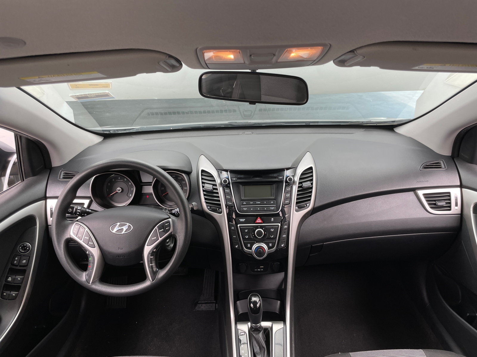 Thumbnail: 2014 Hyundai Elantra - 3