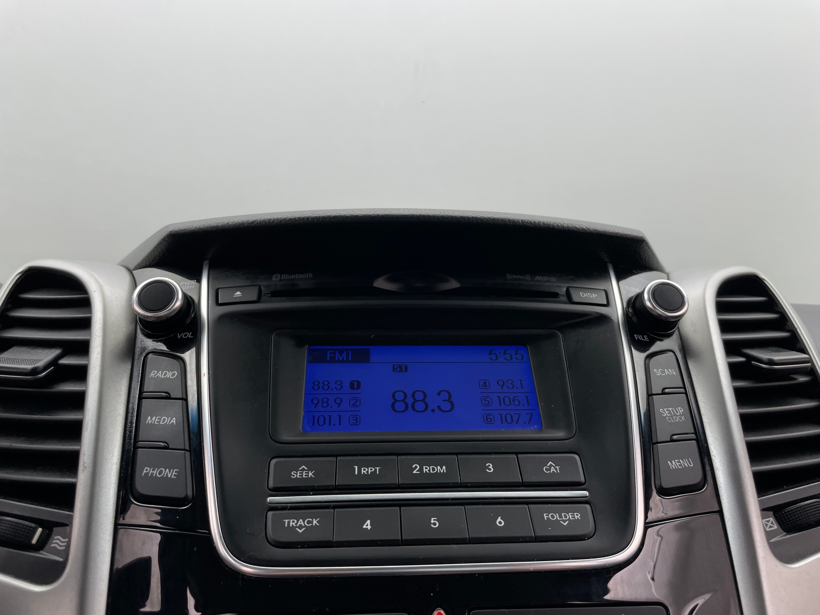 Thumbnail: 2014 Hyundai Elantra - 4