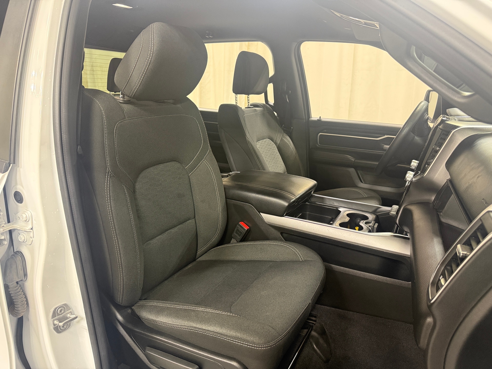 Thumbnail: 2025 RAM 1500 - 2