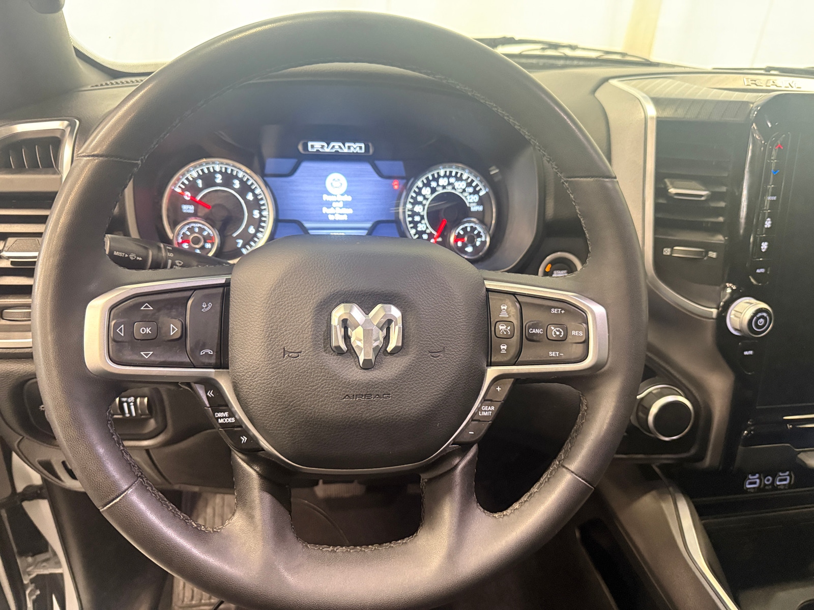 Thumbnail: 2025 RAM 1500 - 5