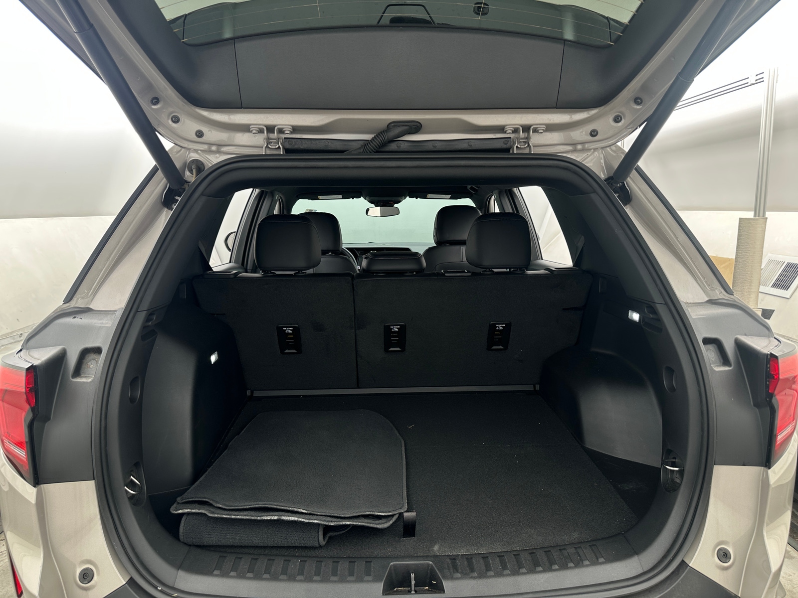 Thumbnail: 2025 GMC Terrain - 7