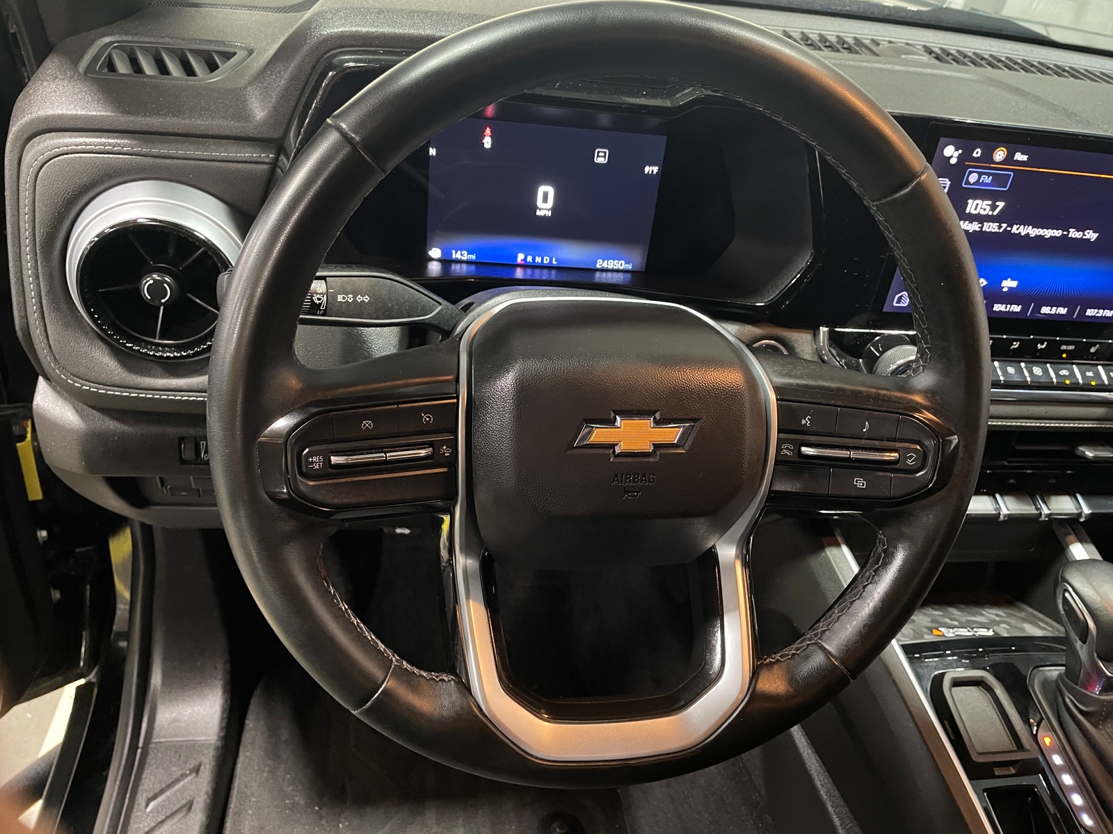 Thumbnail: 2023 Chevrolet Colorado - 5