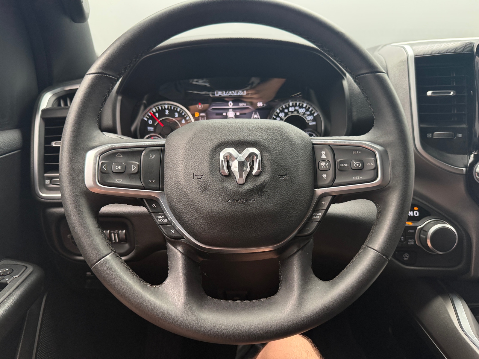 Thumbnail: 2025 RAM 1500 - 5