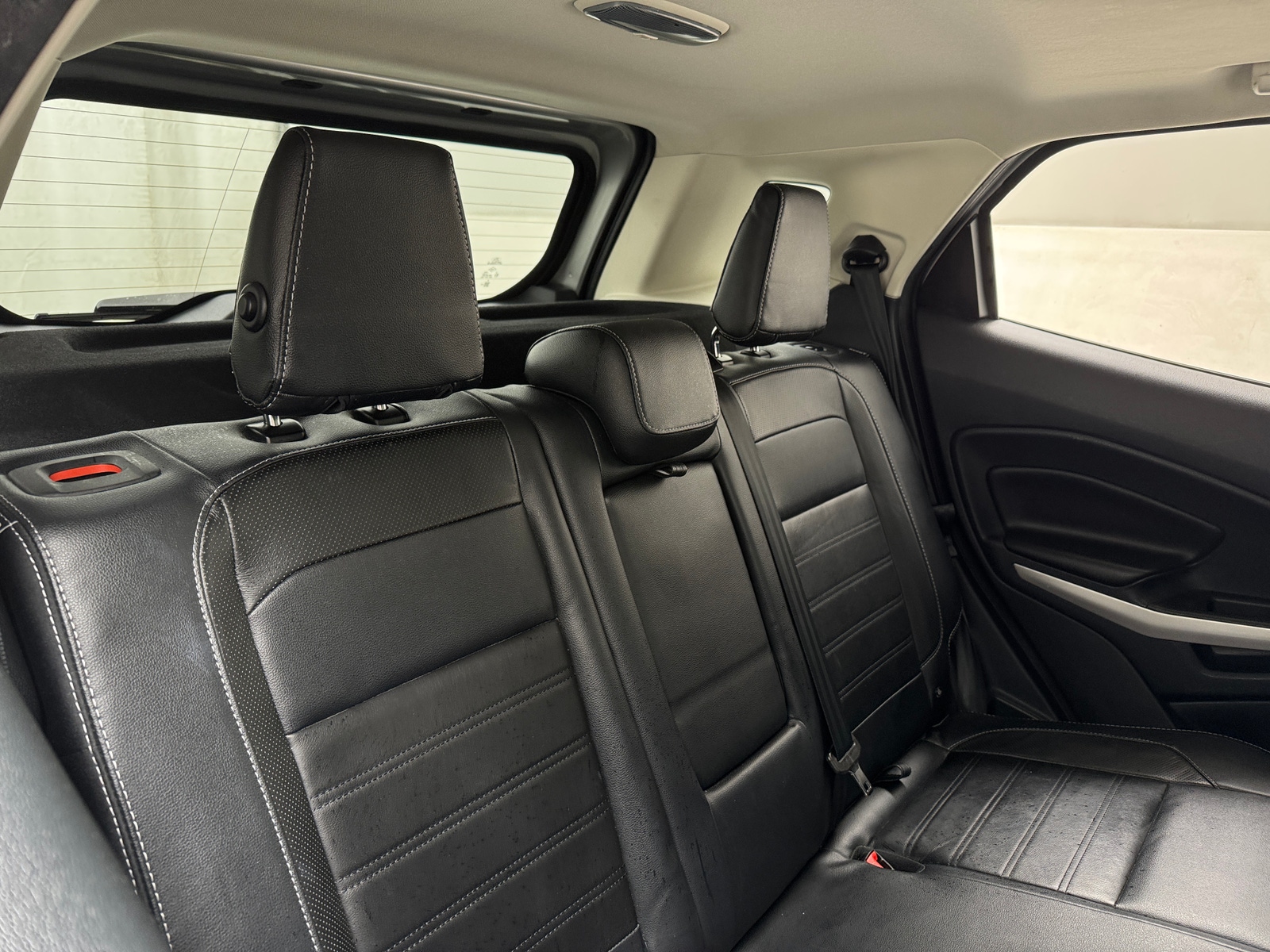 Thumbnail: 2019 Ford EcoSport - 5