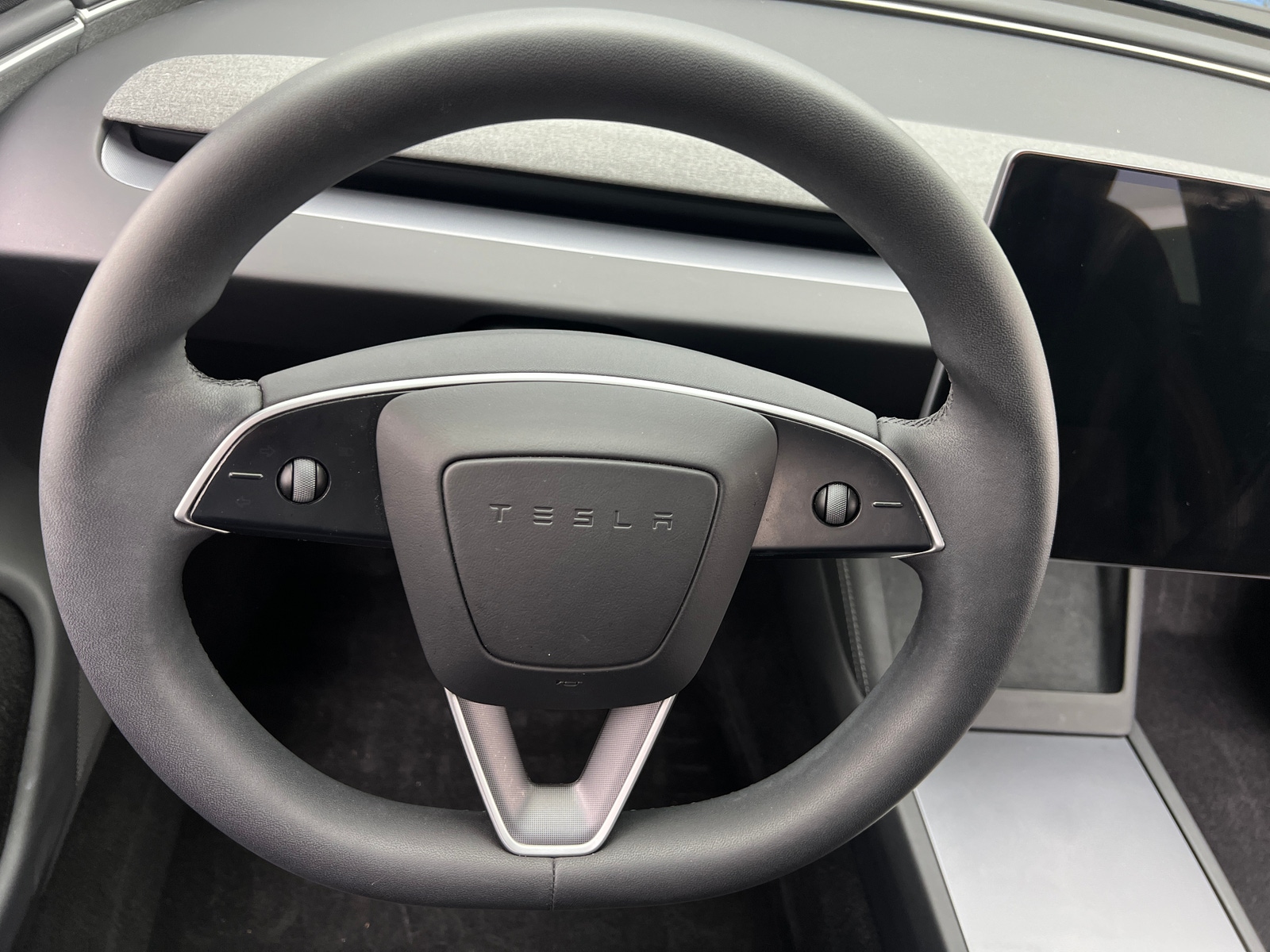 Thumbnail: 2025 Tesla Model 3 - 4