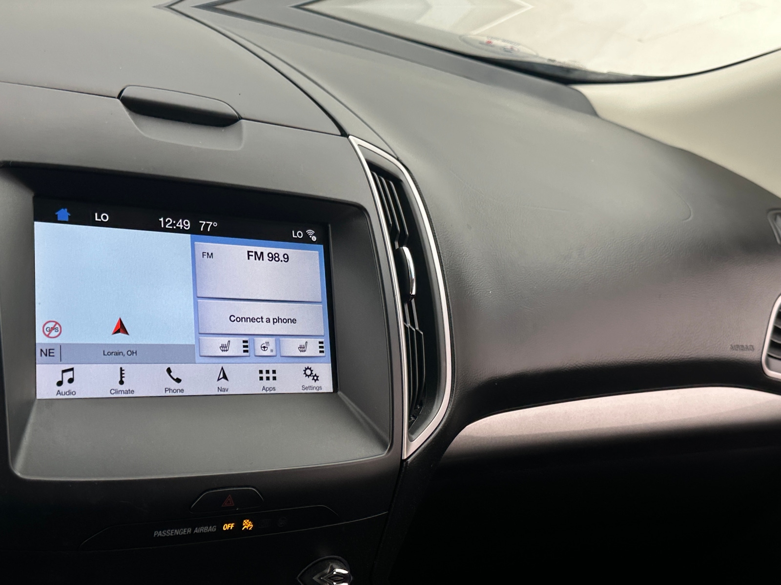 Thumbnail: 2019 Ford Edge - 4