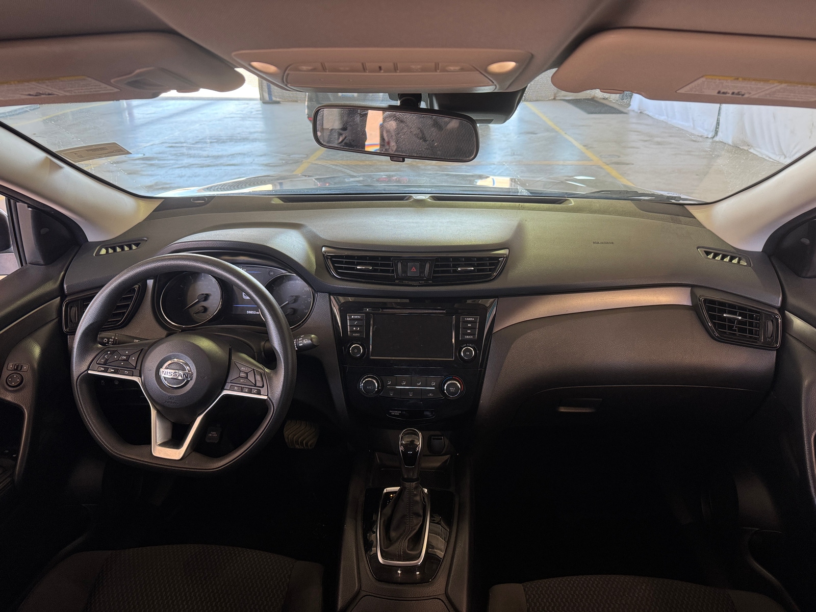 Thumbnail: 2022 Nissan Rogue Sport - 3