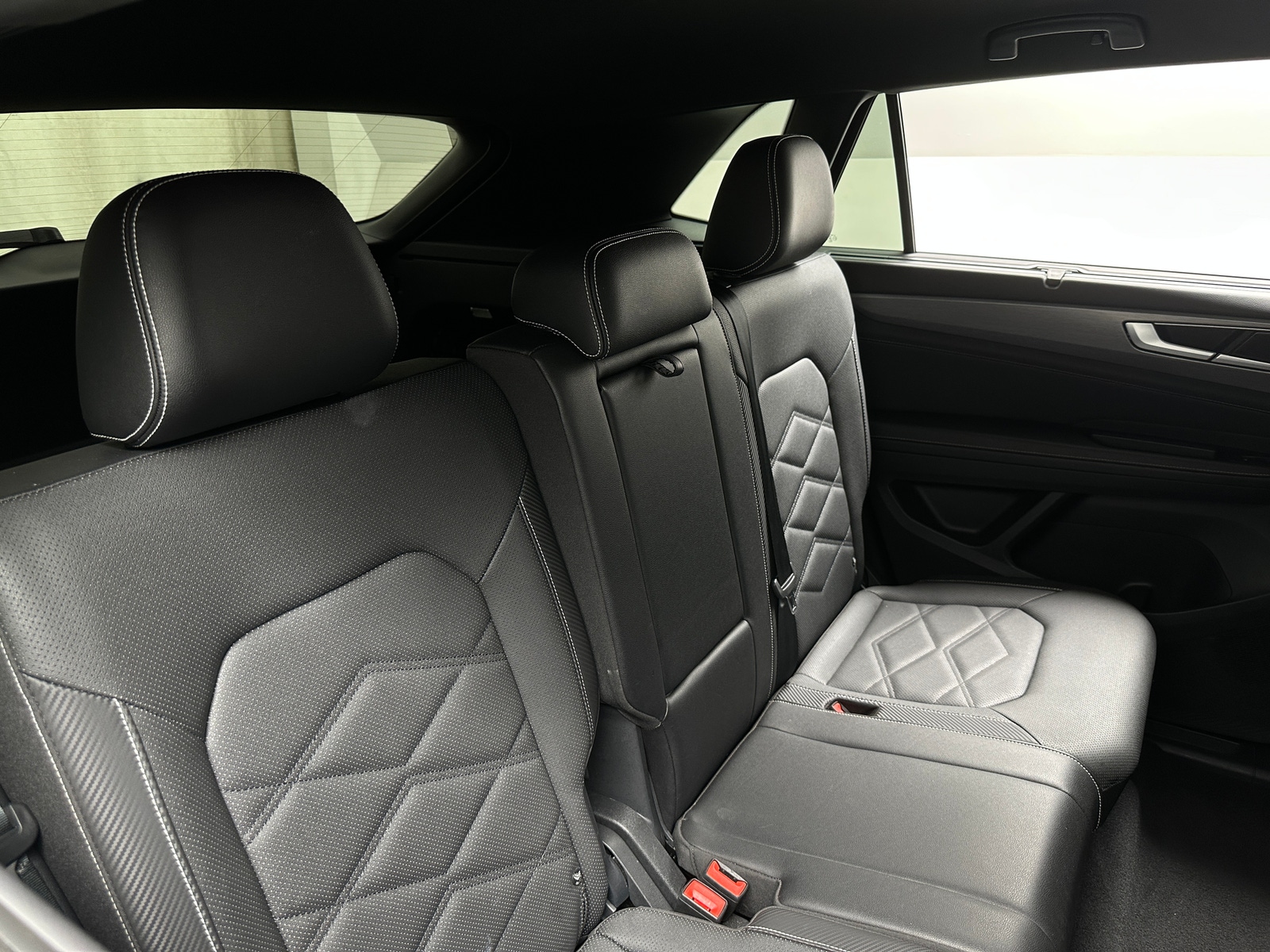 Thumbnail: 2025 Volkswagen Atlas - 5