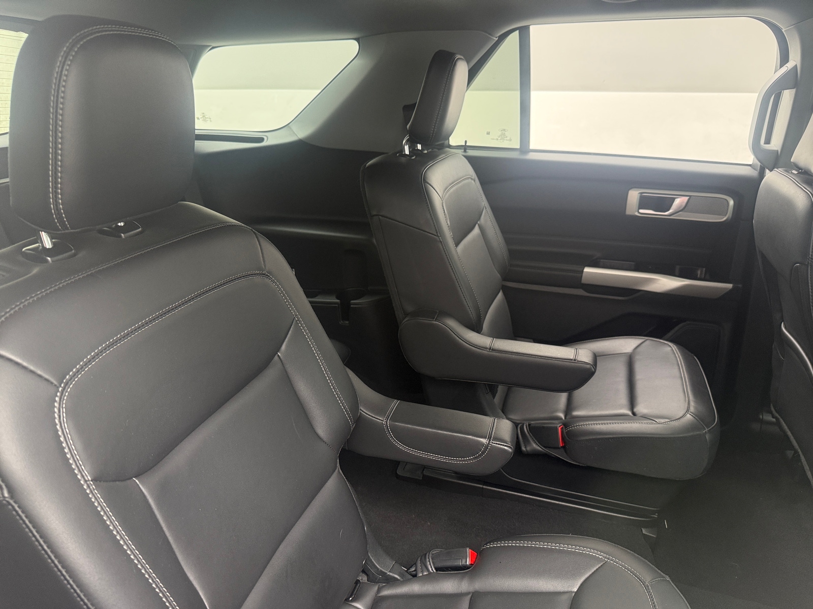 Thumbnail: 2023 Ford Explorer - 5