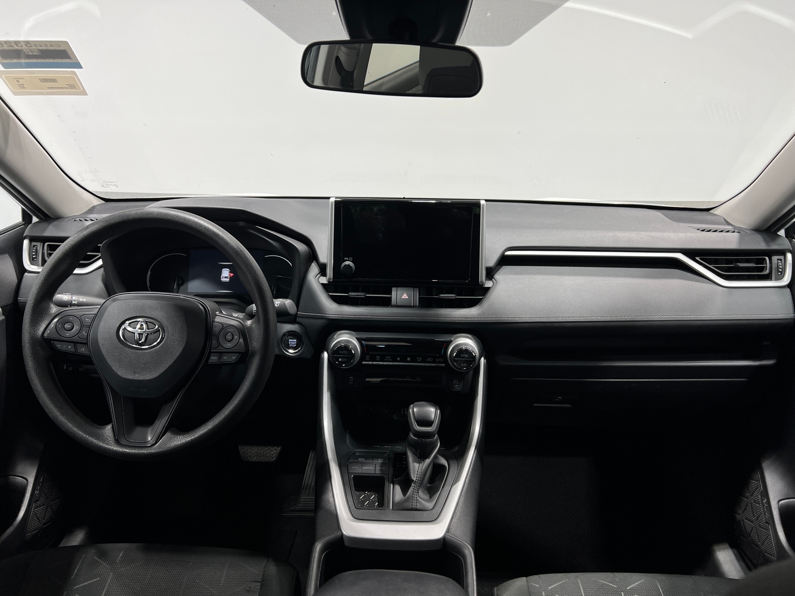 Thumbnail: 2024 Toyota RAV4 - 3