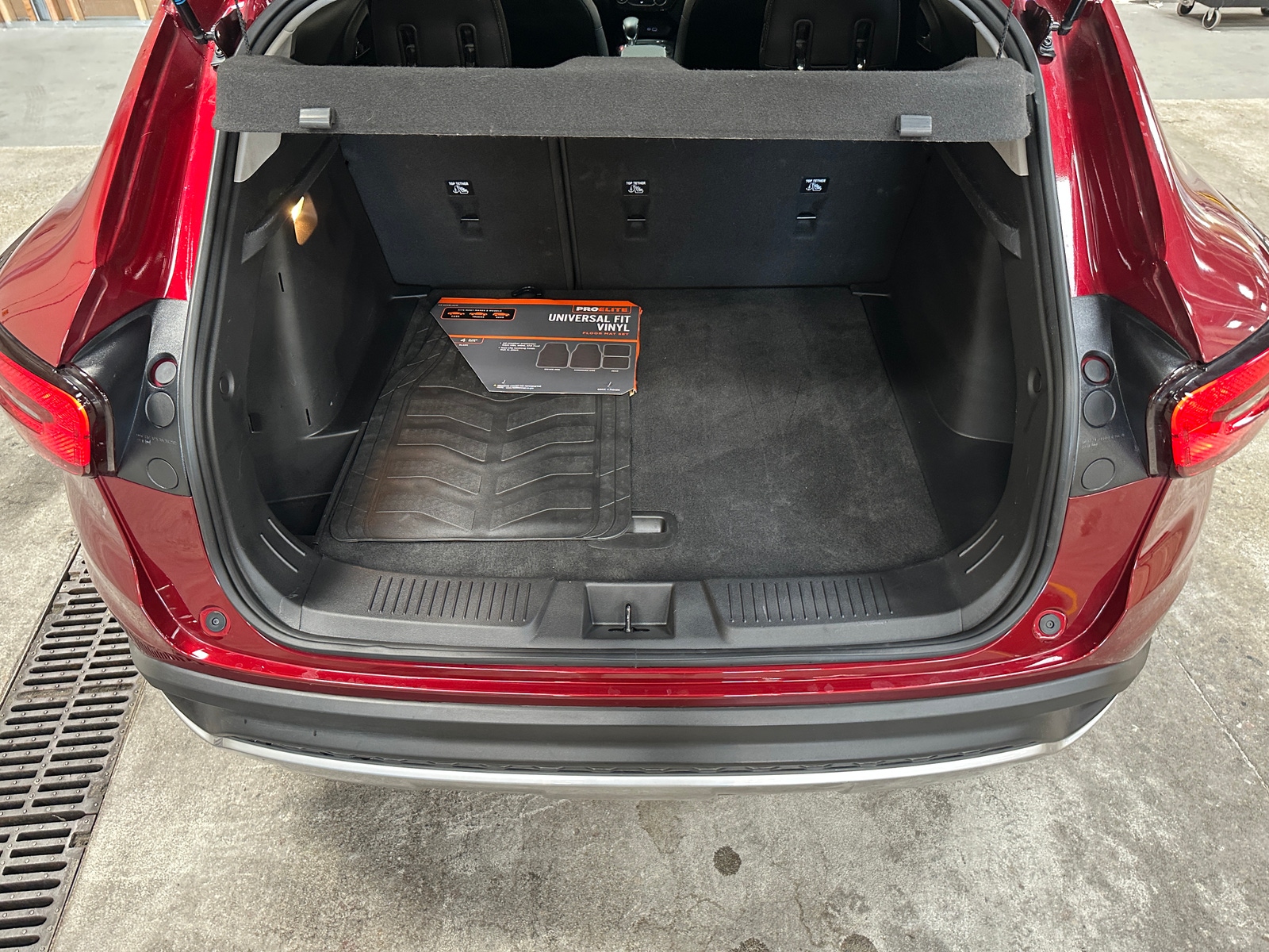 Thumbnail: 2025 Chevrolet Trax - 7