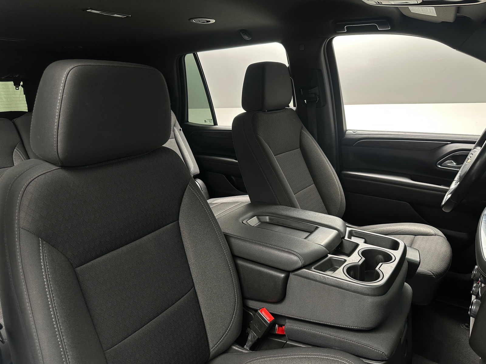 Thumbnail: 2022 Chevrolet Tahoe - 2