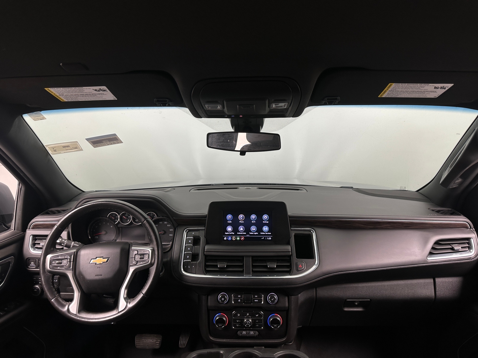 Thumbnail: 2022 Chevrolet Tahoe - 3