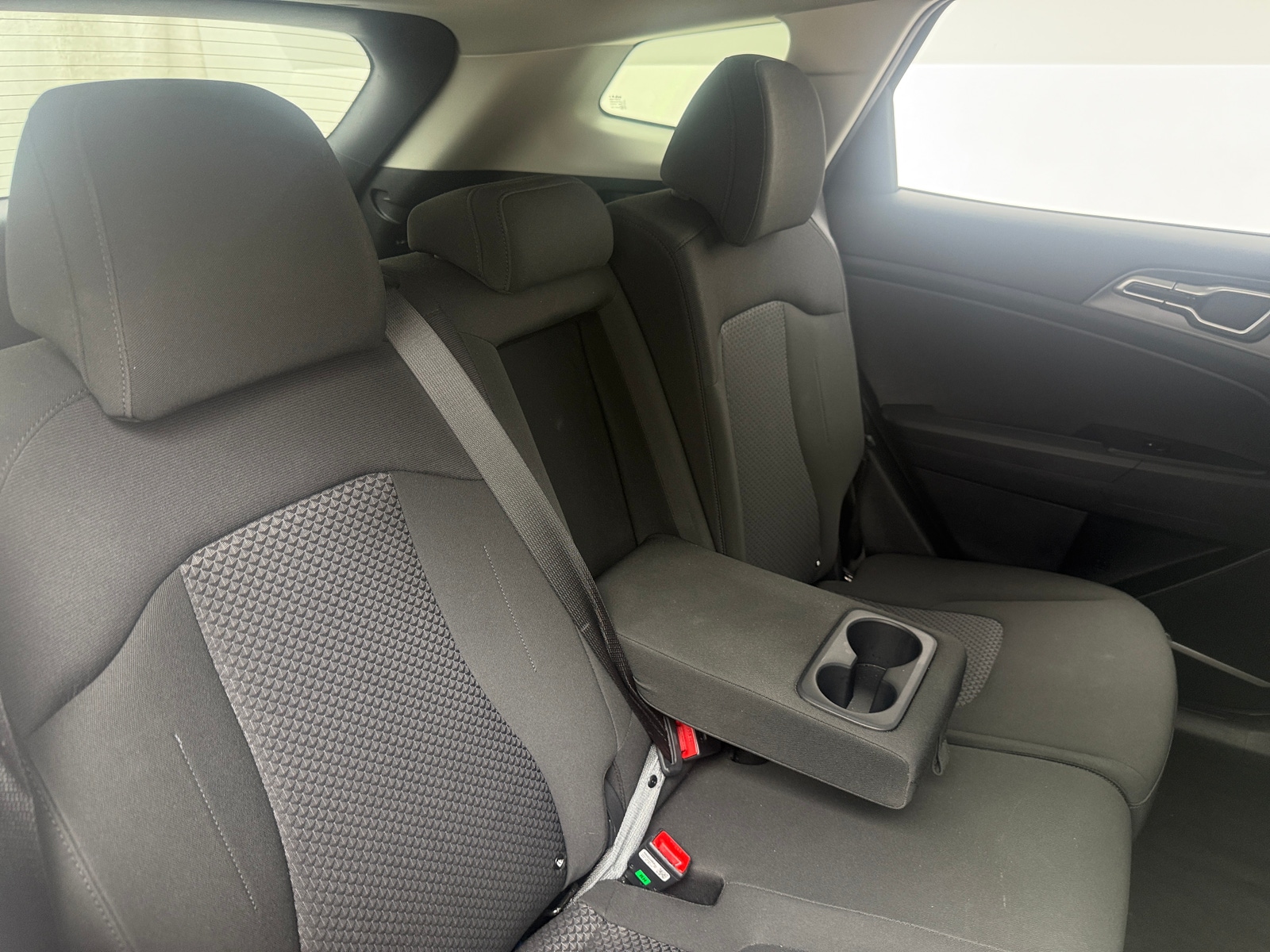 Thumbnail: 2026 Kia Sportage - 6