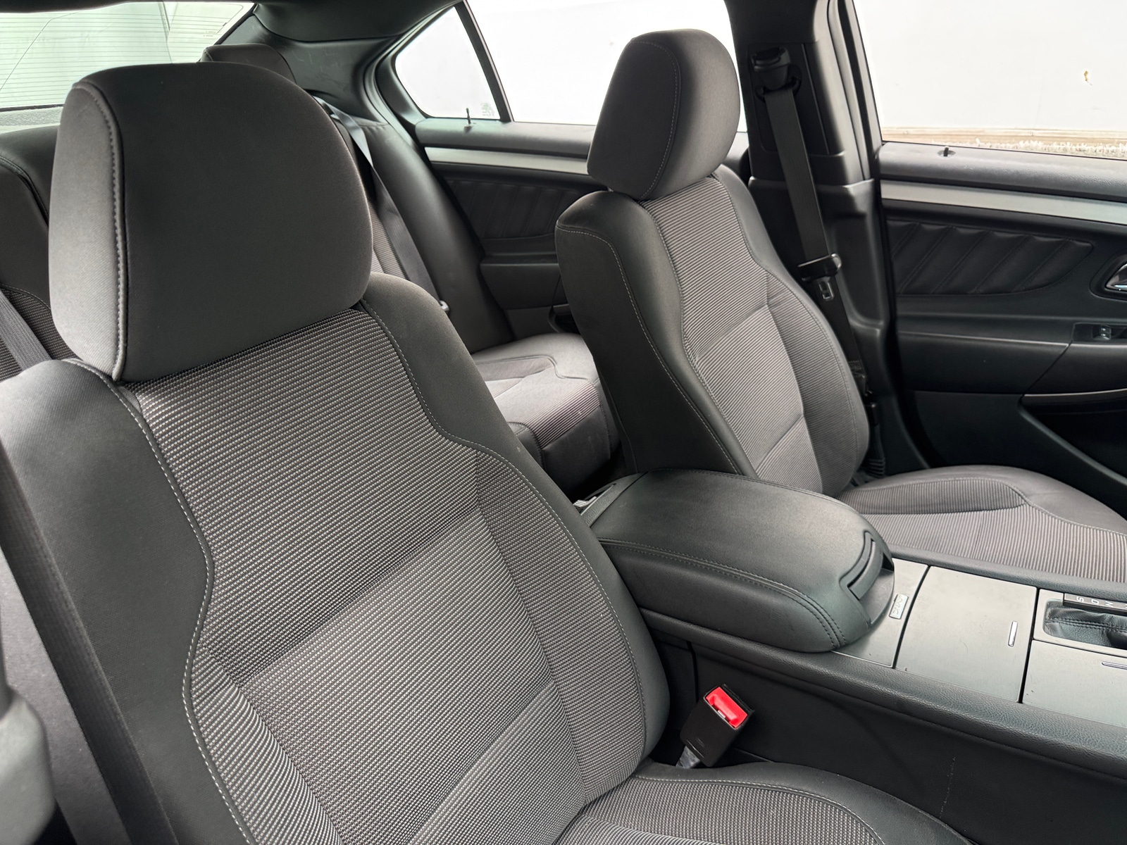 Thumbnail: 2015 Ford Taurus - 2