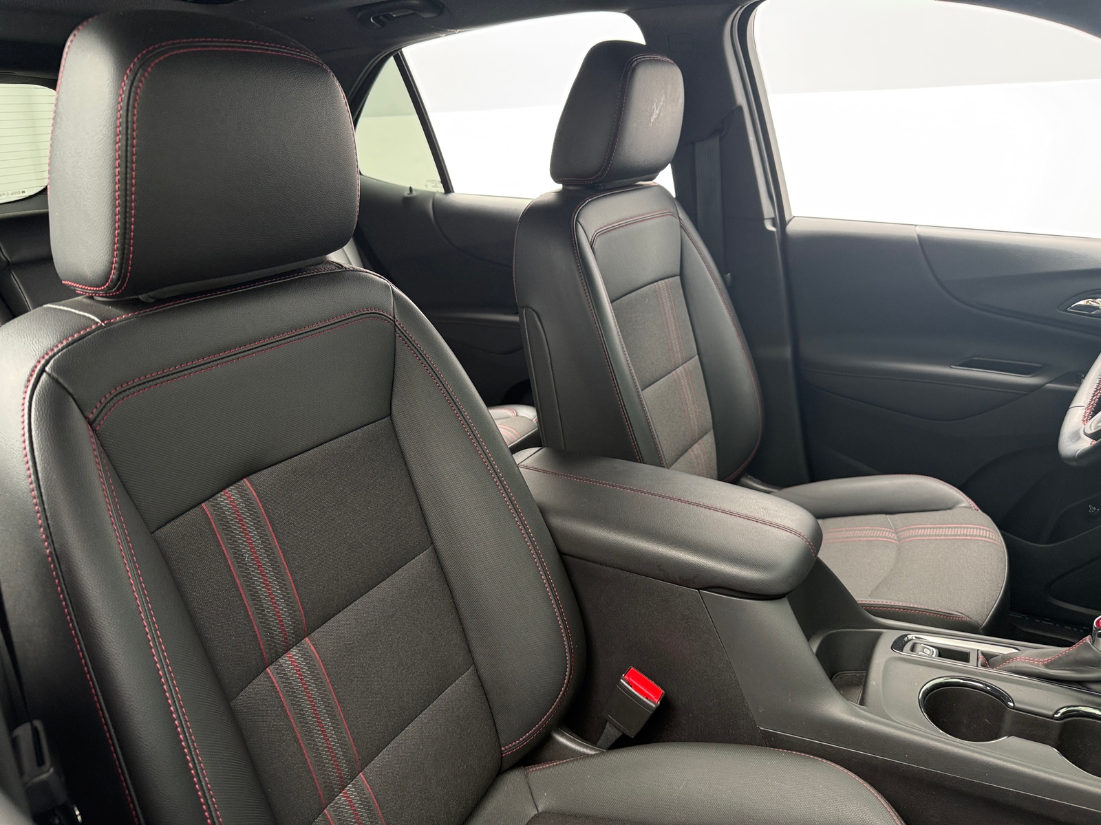 Thumbnail: 2023 Chevrolet Equinox - 2