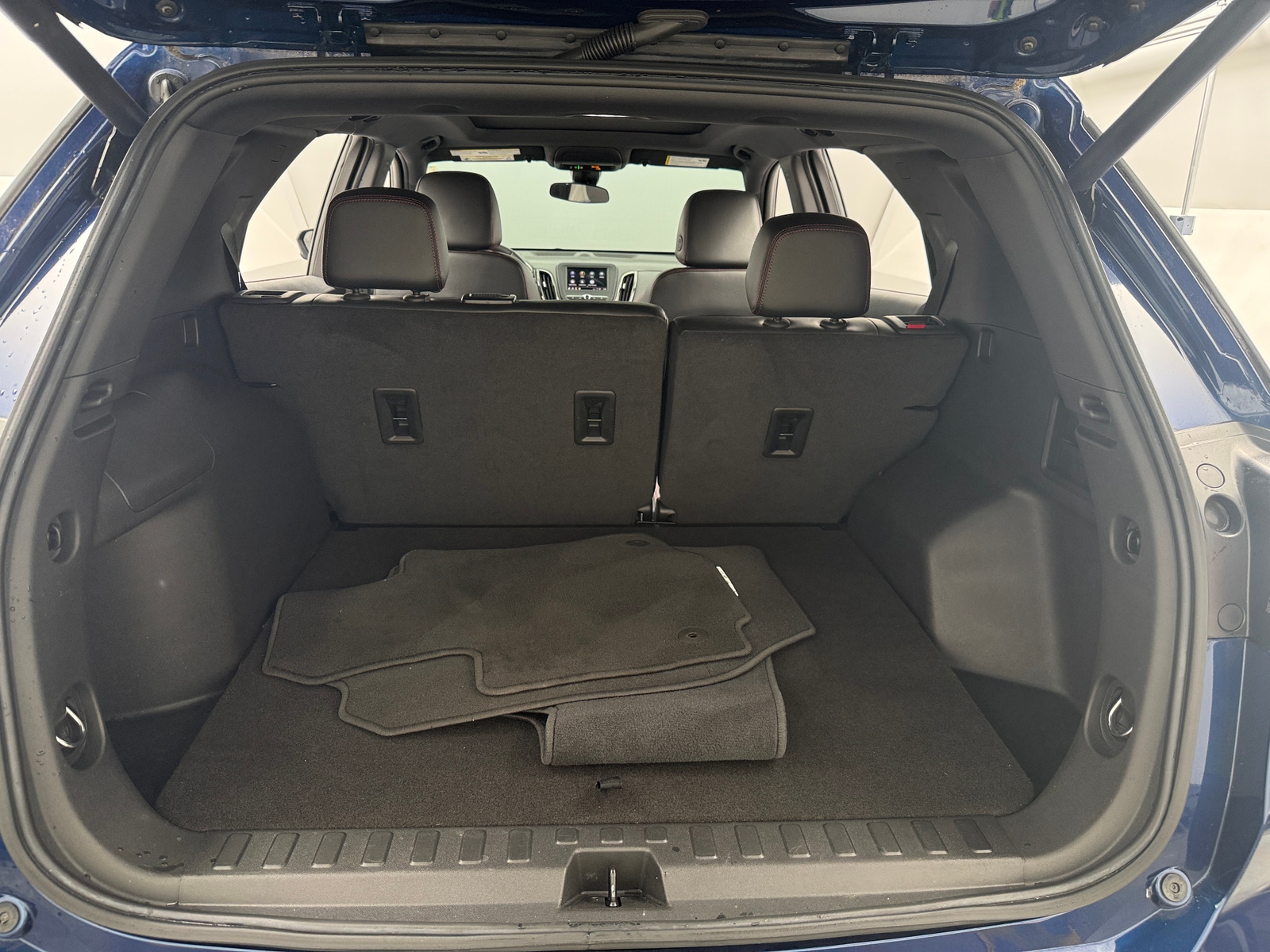 Thumbnail: 2023 Chevrolet Equinox - 7