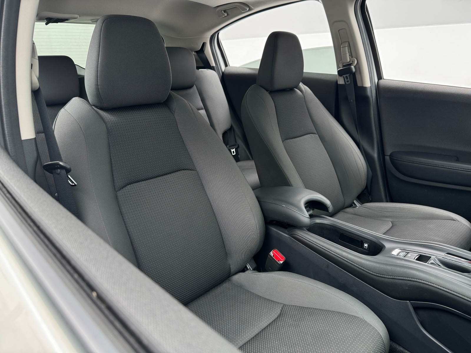 Thumbnail: 2020 Honda HR-V - 2