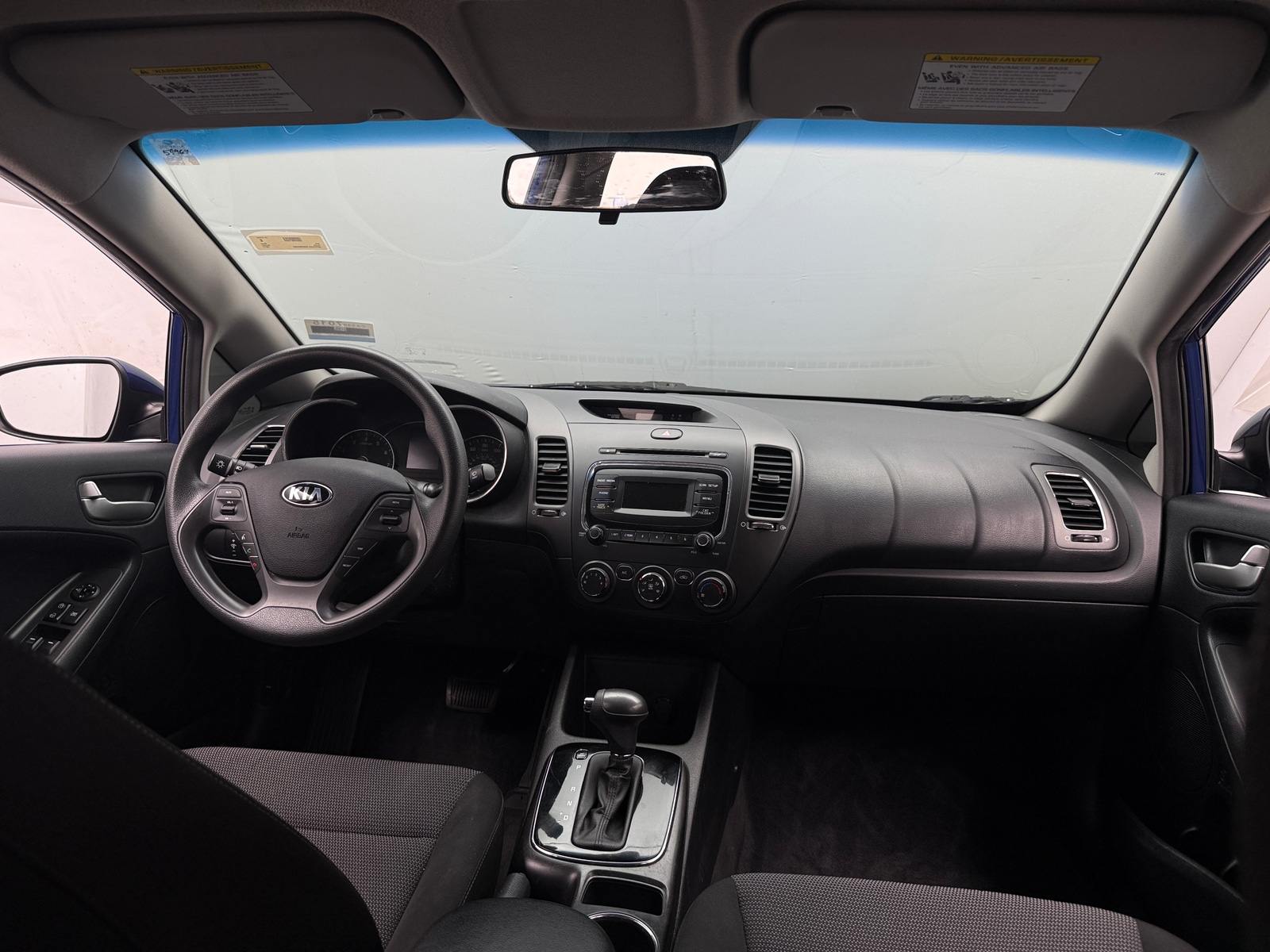 Thumbnail: 2017 Kia Forte - 3