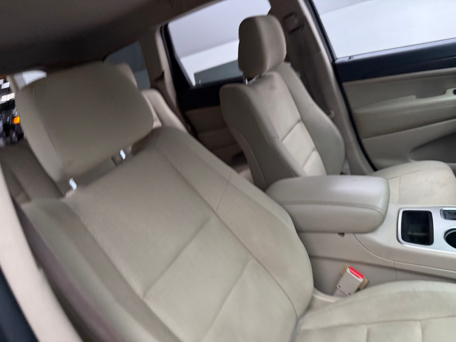 Thumbnail: 2017 Jeep Grand Cherokee - 2