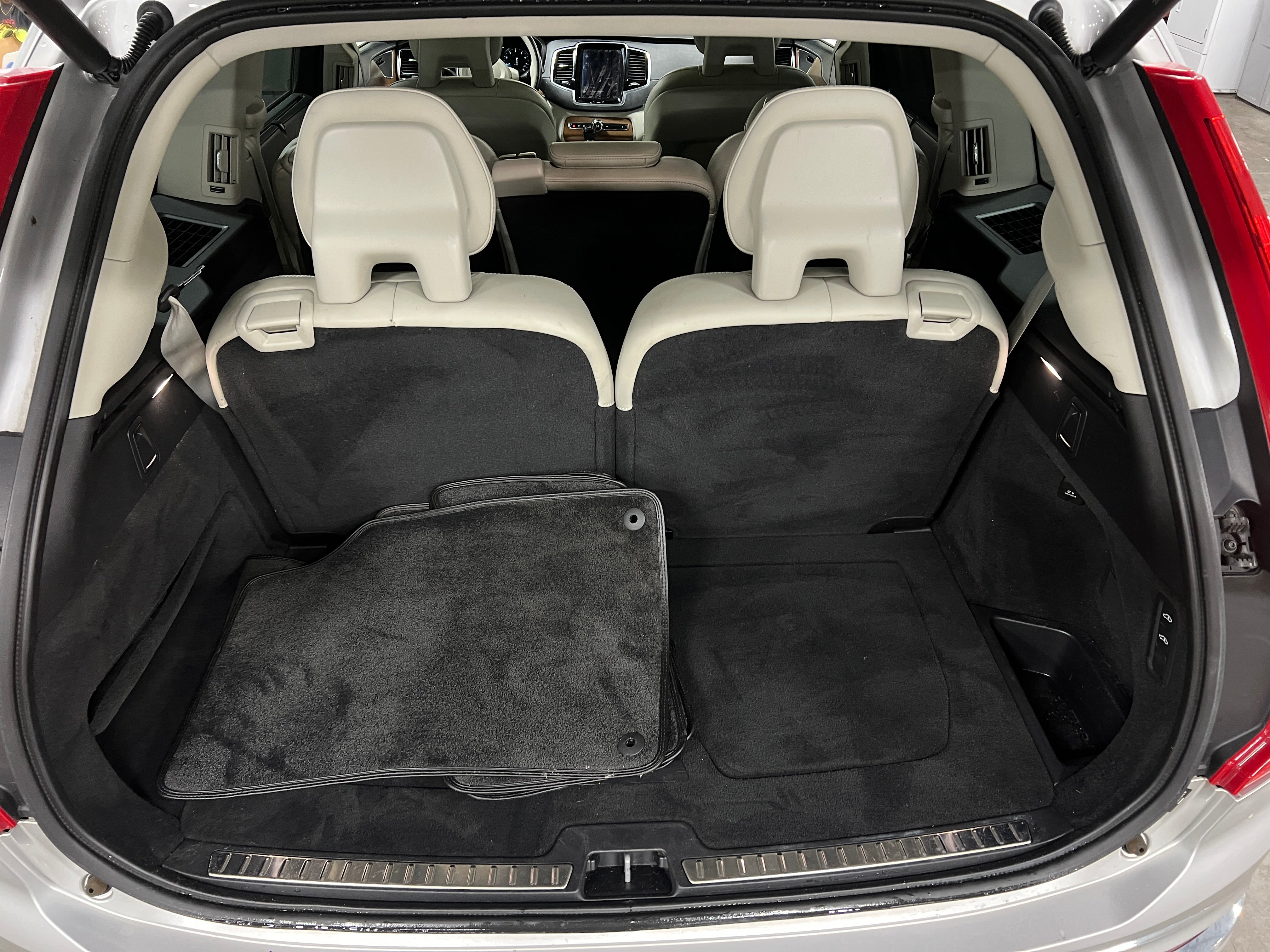 2017 Volvo XC90