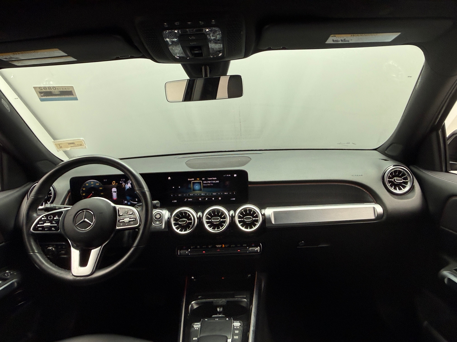 Thumbnail: 2023 Mercedes-Benz GLB - 2