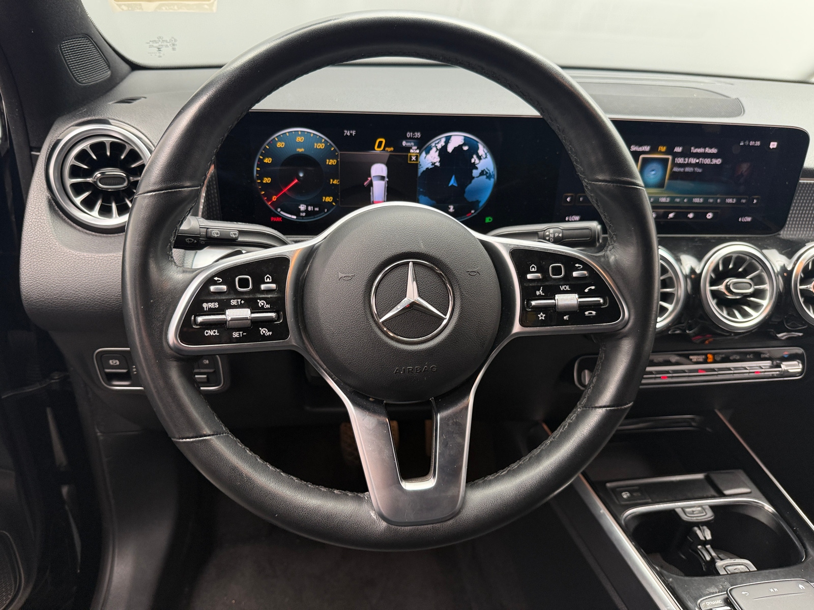 Thumbnail: 2023 Mercedes-Benz GLB - 4