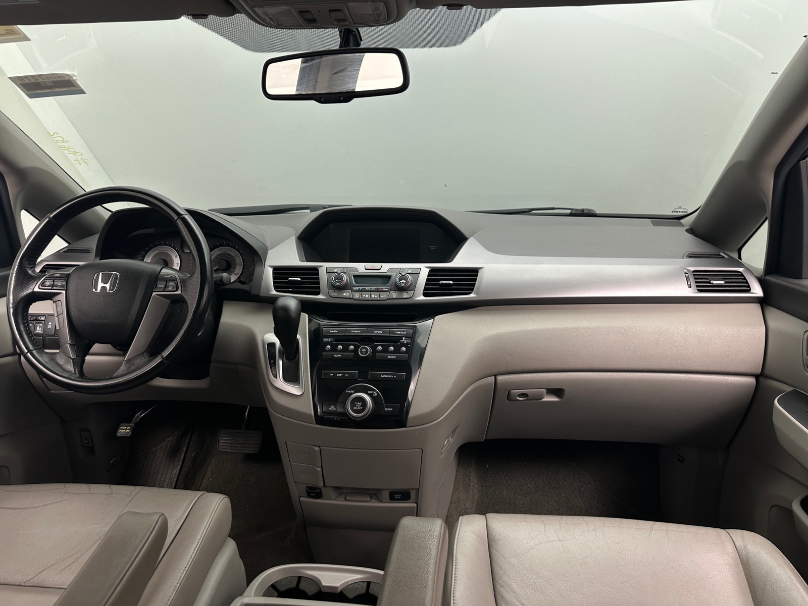 Thumbnail: 2013 Honda Odyssey - 2