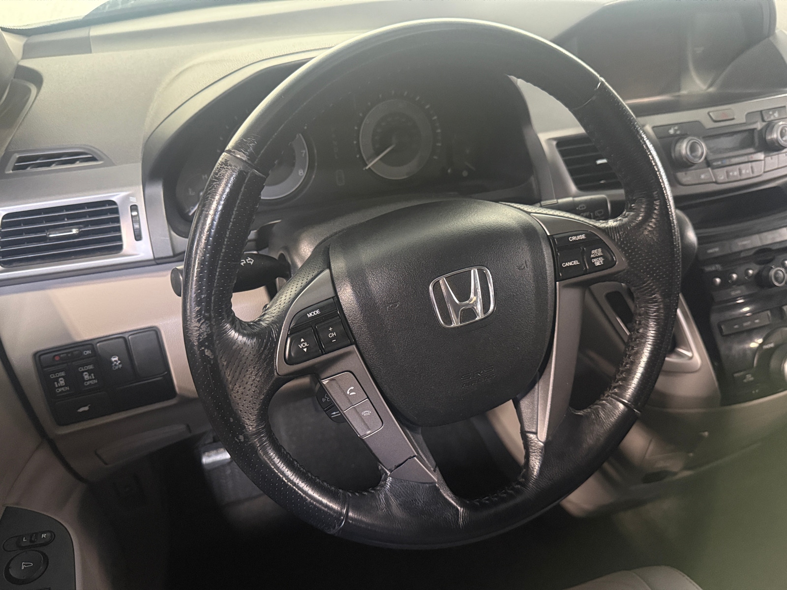Thumbnail: 2013 Honda Odyssey - 4