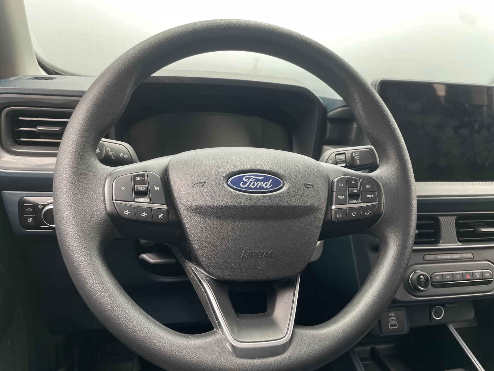 Thumbnail: 2025 Ford Maverick - 5