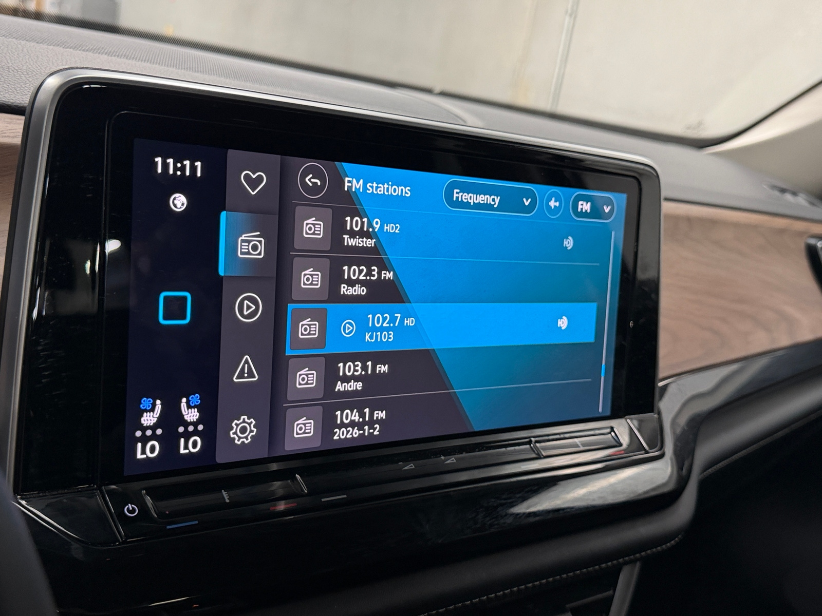 Thumbnail: 2026 Volkswagen Atlas - 3