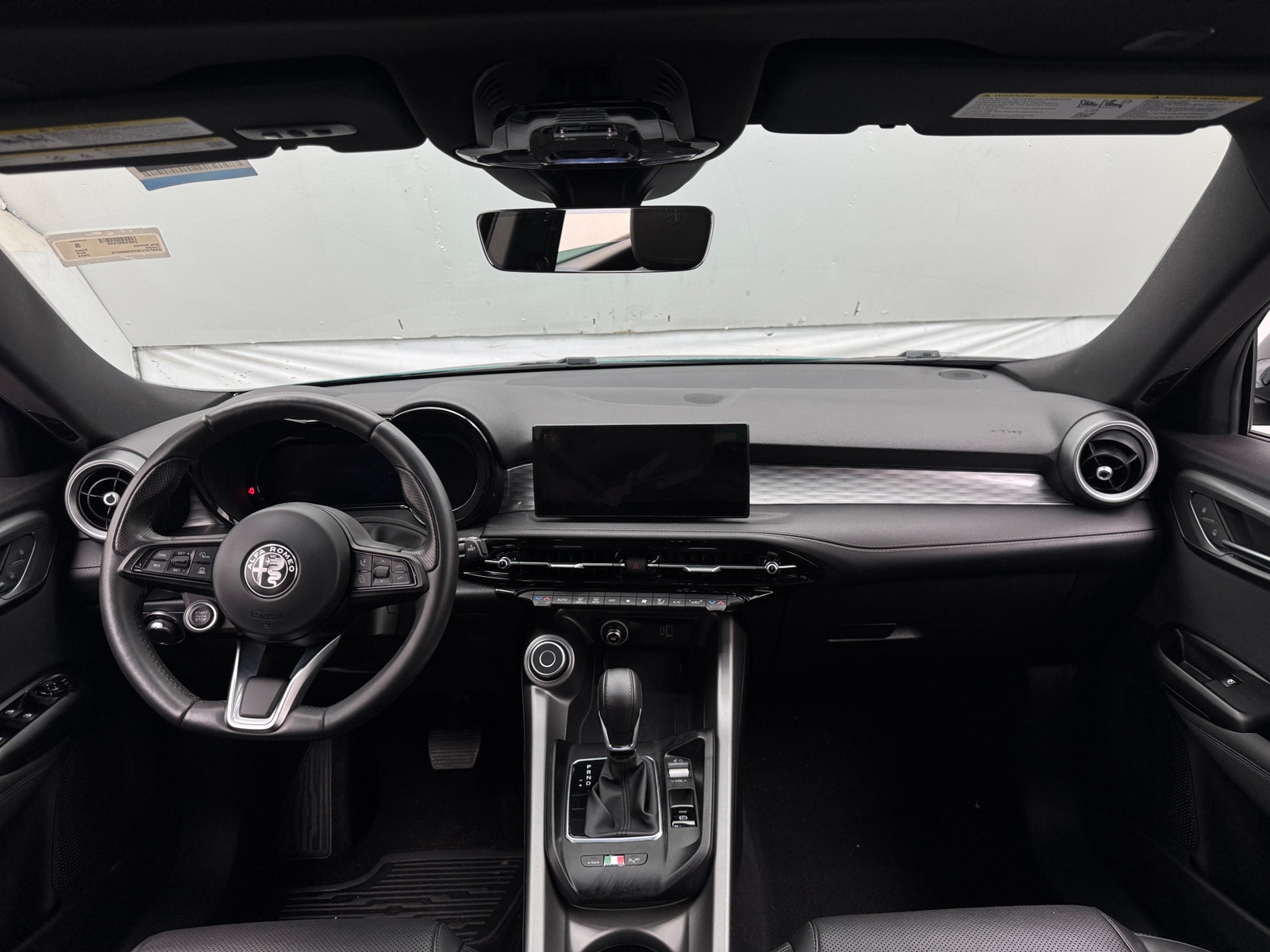 Thumbnail: 2024 Alfa Romeo Tonale - 2