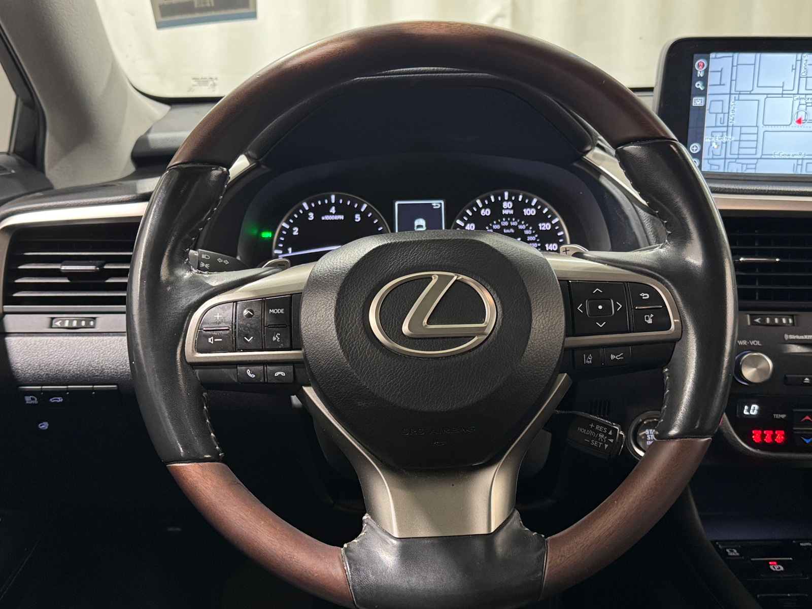 Thumbnail: 2020 Lexus RX - 4