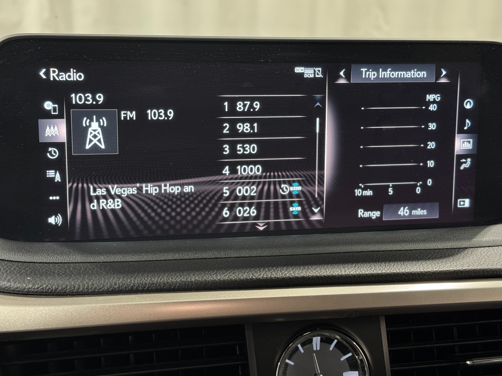 Thumbnail: 2020 Lexus RX - 3
