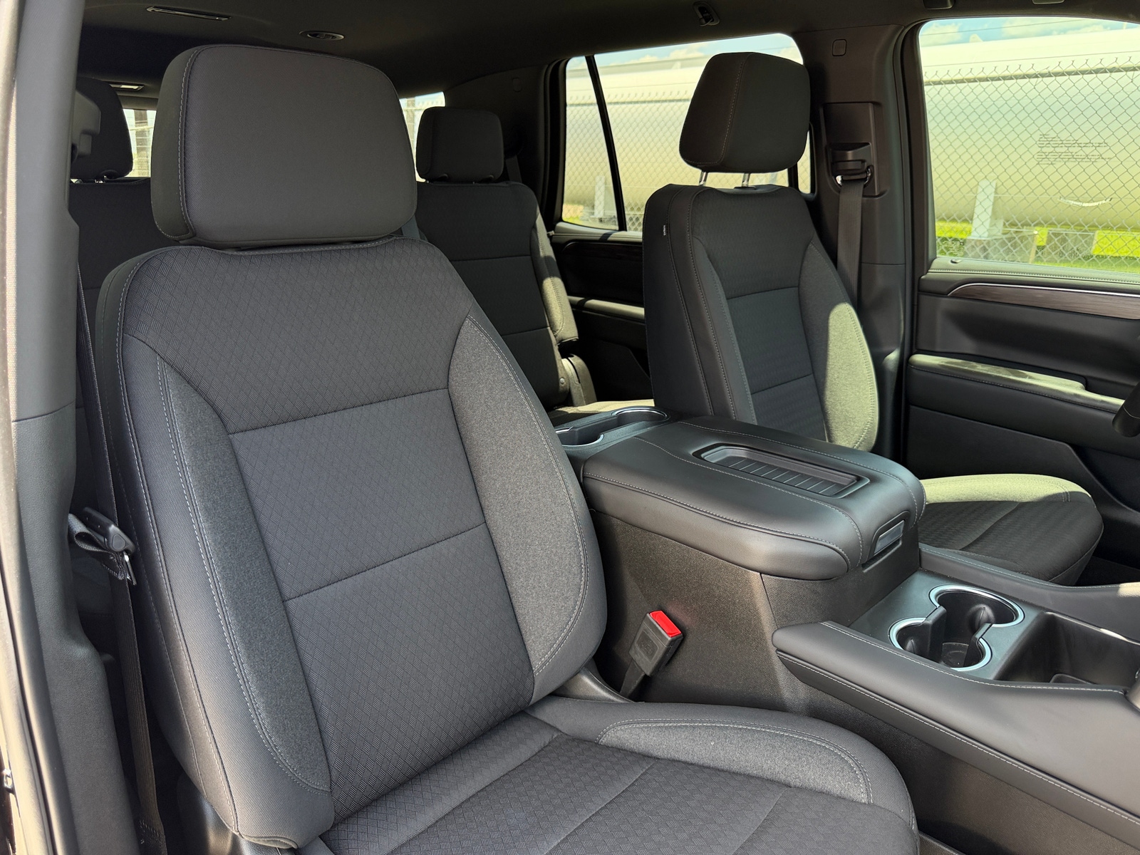 Thumbnail: 2023 Chevrolet Tahoe - 2