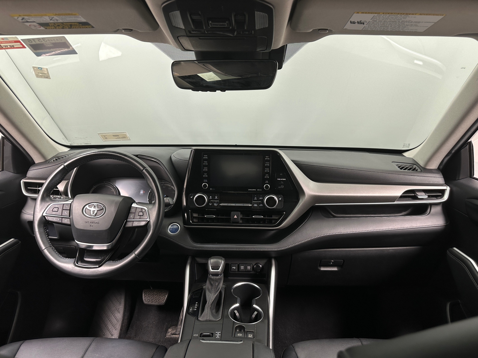Thumbnail: 2021 Toyota Highlander - 3