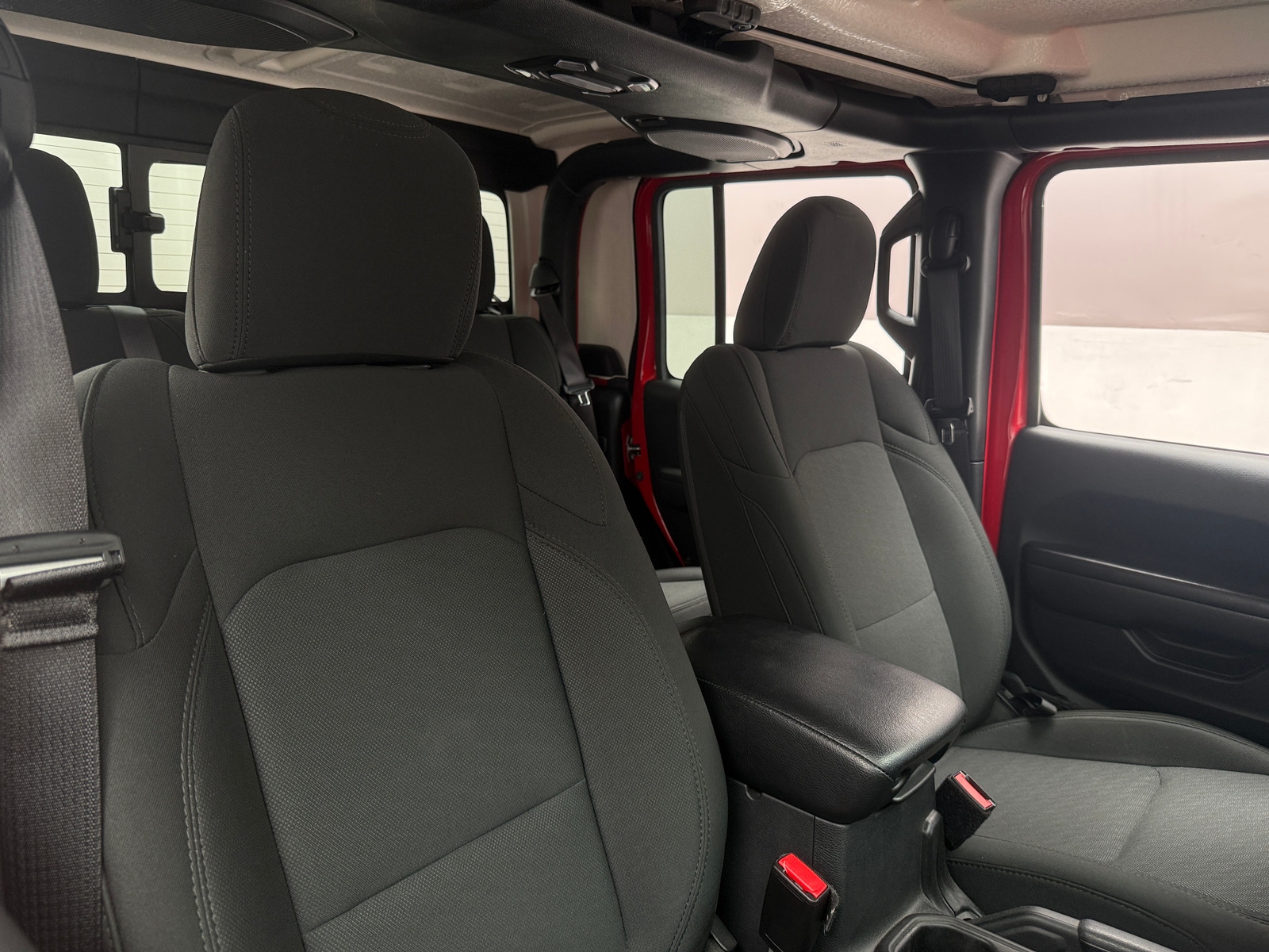 Thumbnail: 2021 Jeep Gladiator - 2
