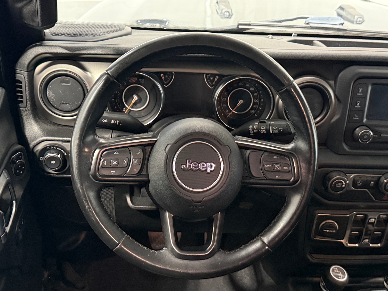 Thumbnail: 2019 Jeep Wrangler - 5