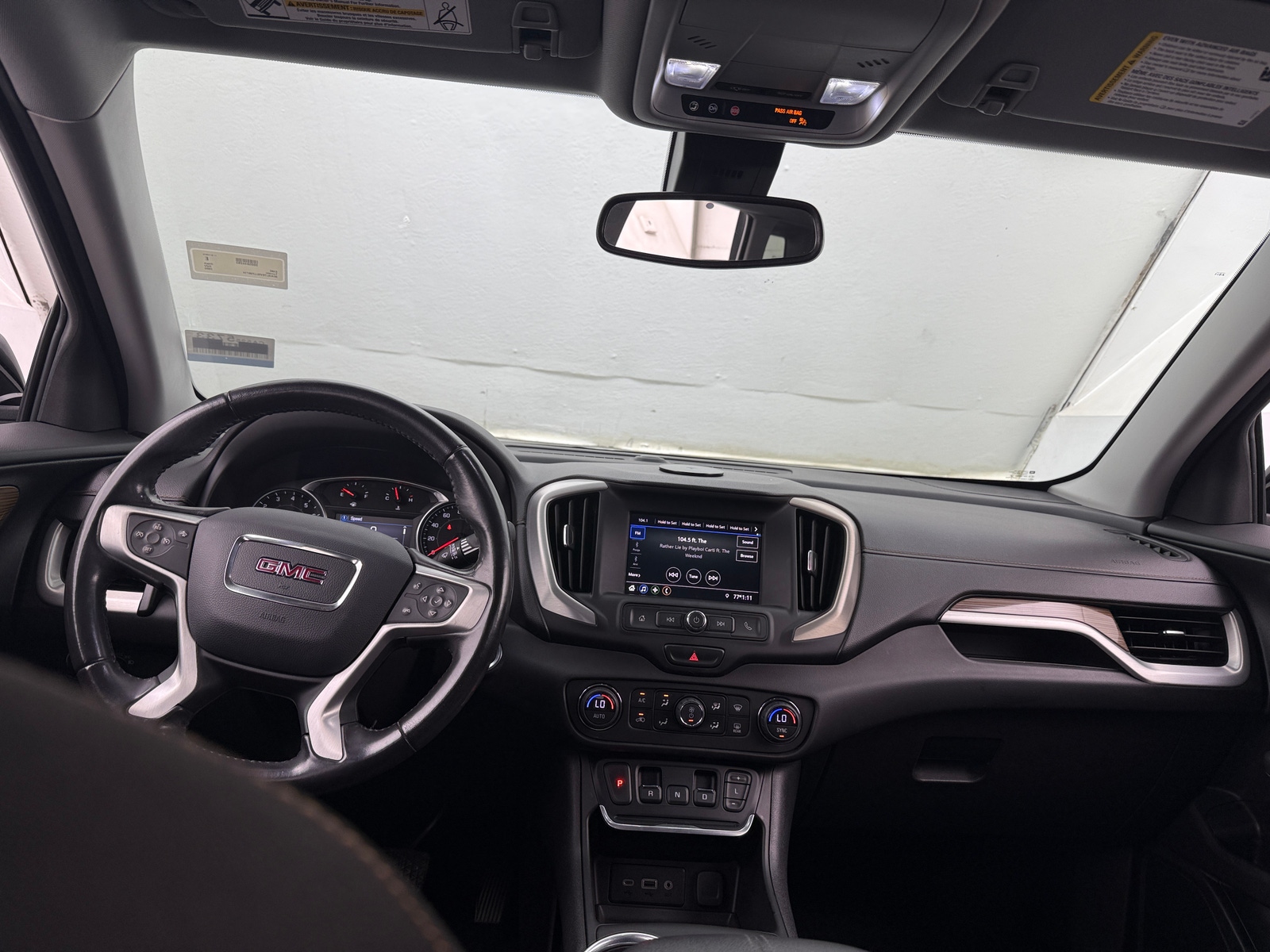 Thumbnail: 2020 GMC Terrain - 3