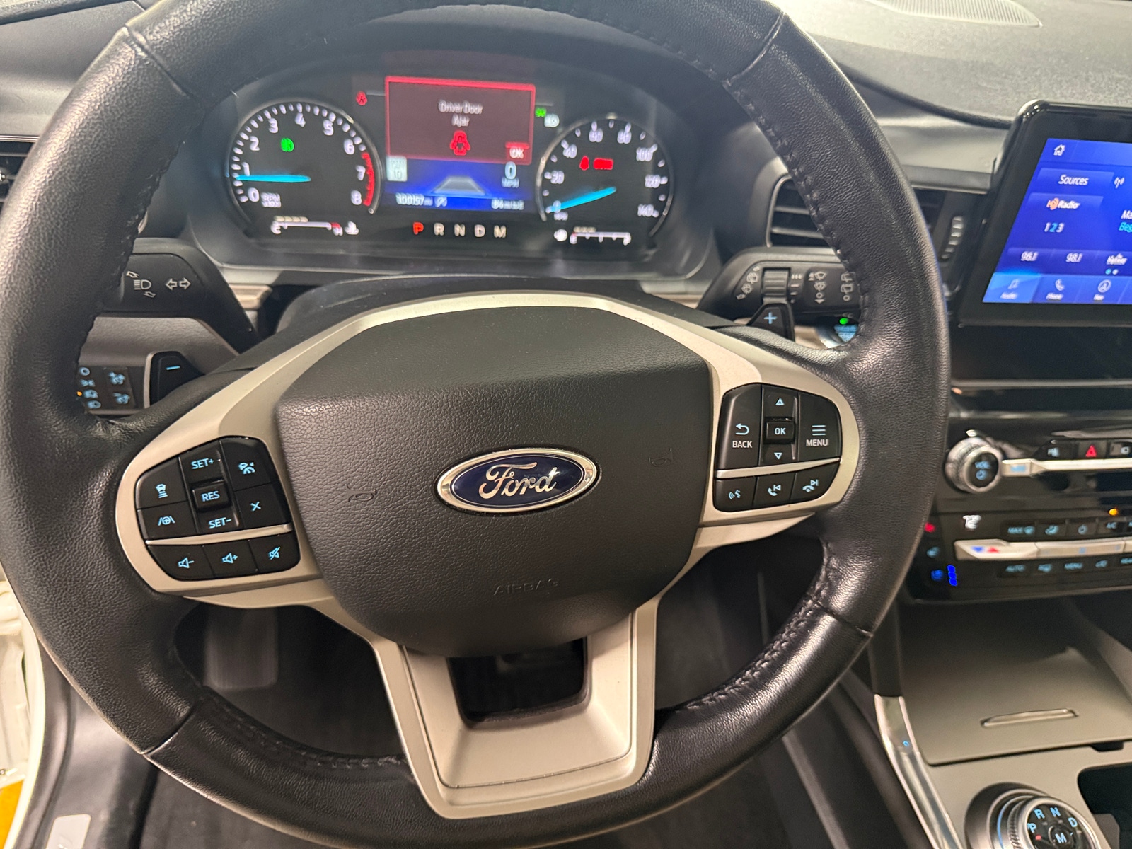 Thumbnail: 2021 Ford Explorer - 4