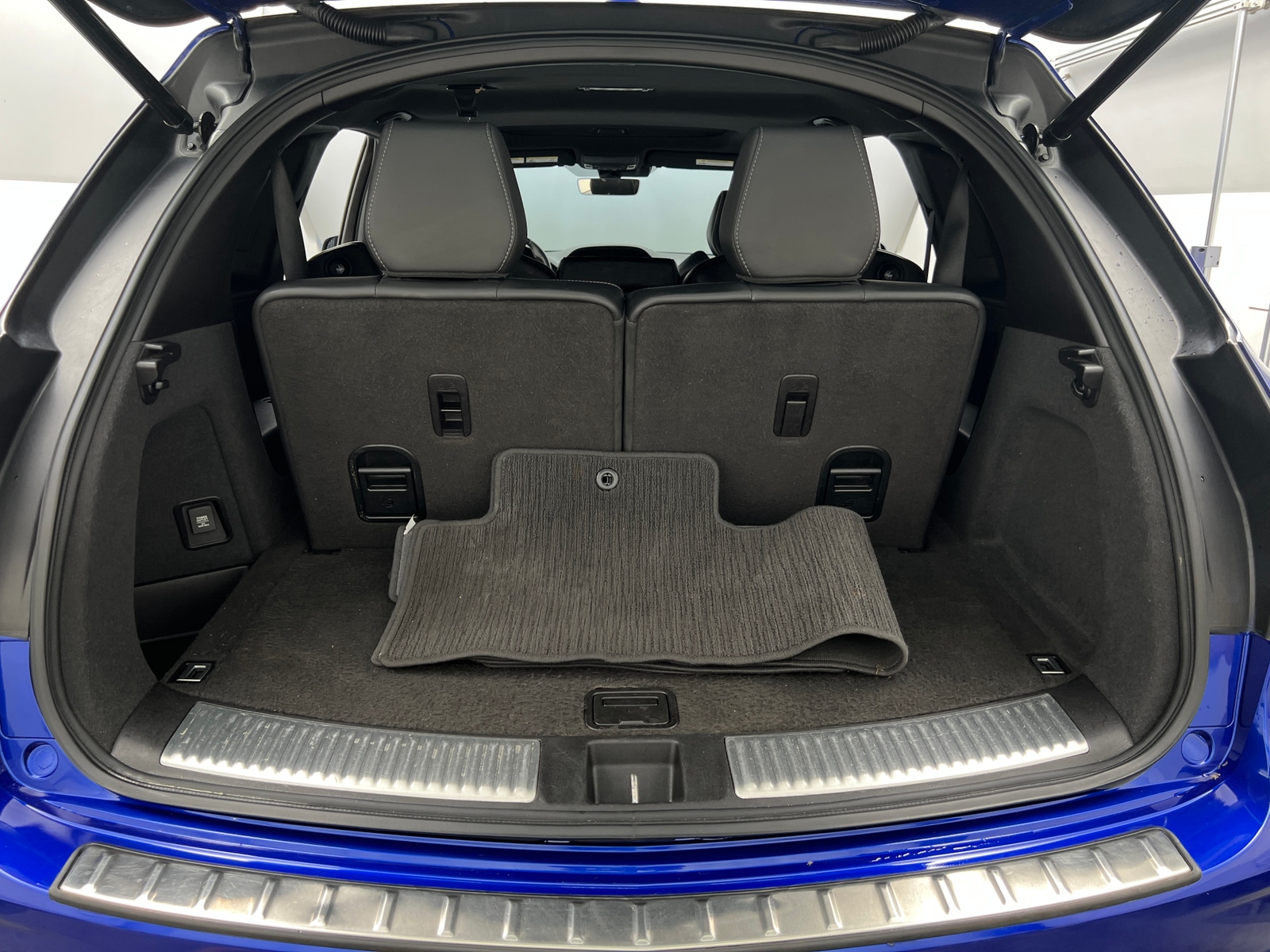 Thumbnail: 2019 Acura MDX - 6