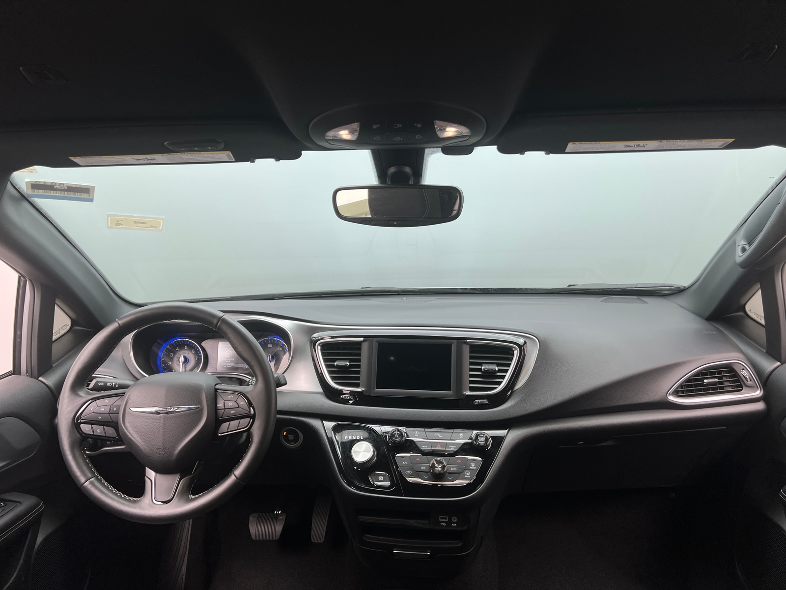 Thumbnail: 2019 Chrysler Pacifica - 2