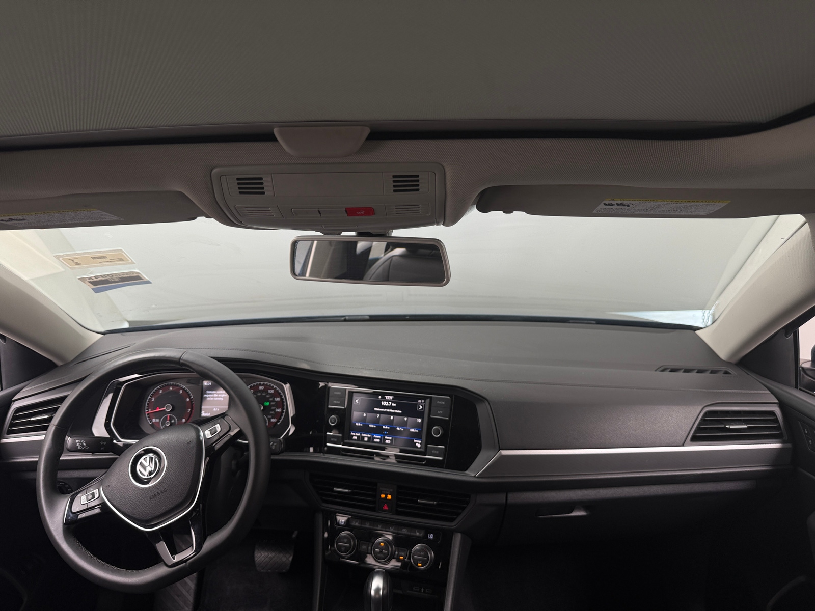 Thumbnail: 2020 Volkswagen Jetta - 3