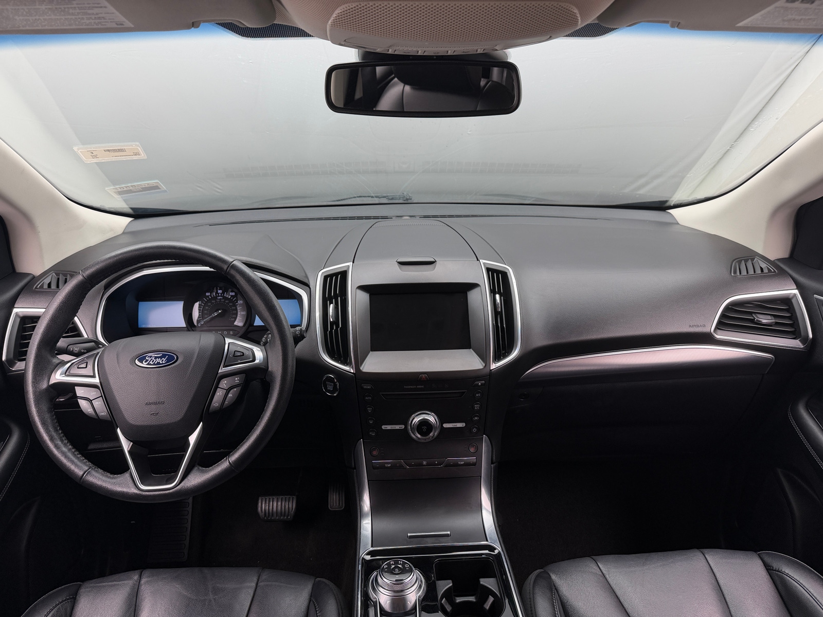 Thumbnail: 2019 Ford Edge - 2